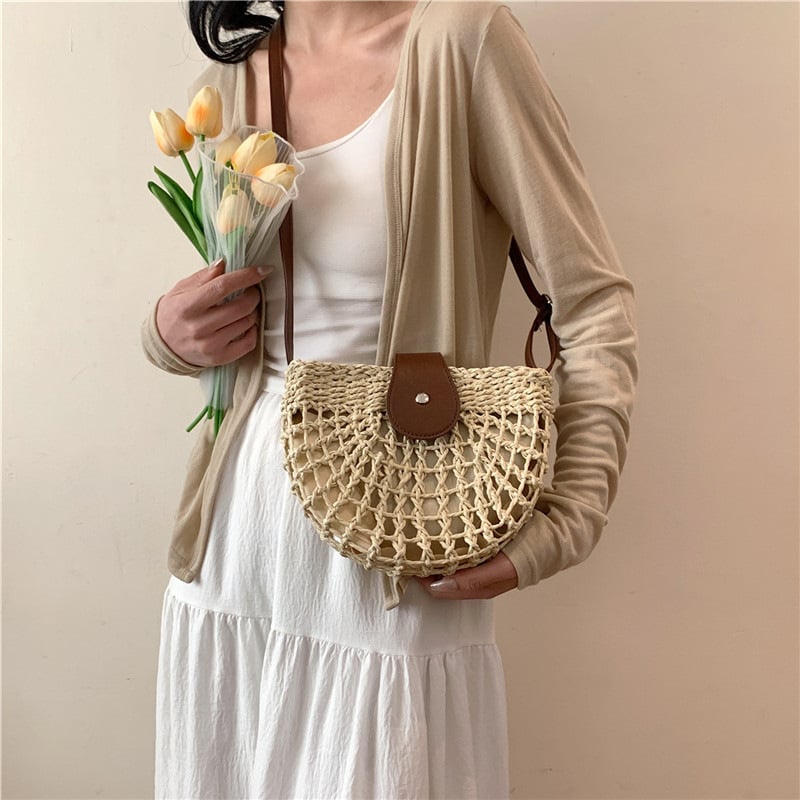 🔥49% DE DESCUENTO✨Bolso de paja semicircular calado bohemio para mujer