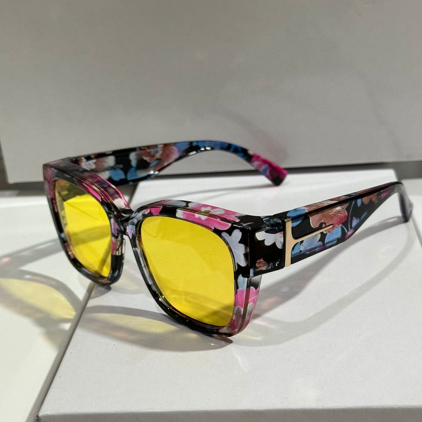 Mirrored Sunglasses Polarized Fit Over Glasses for Women Men for Driving