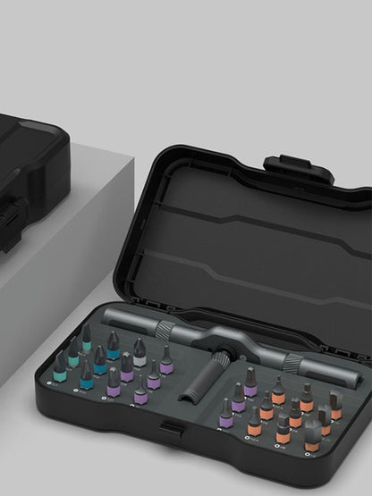 💥switchable screwdriver shape to adapt to various home repairs