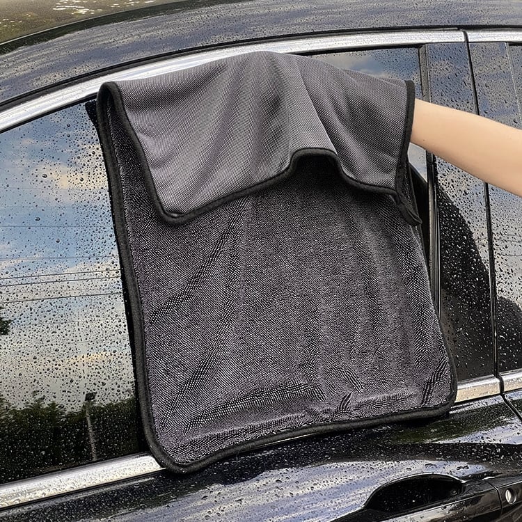 ✨ Microfiber Car Drying Towel