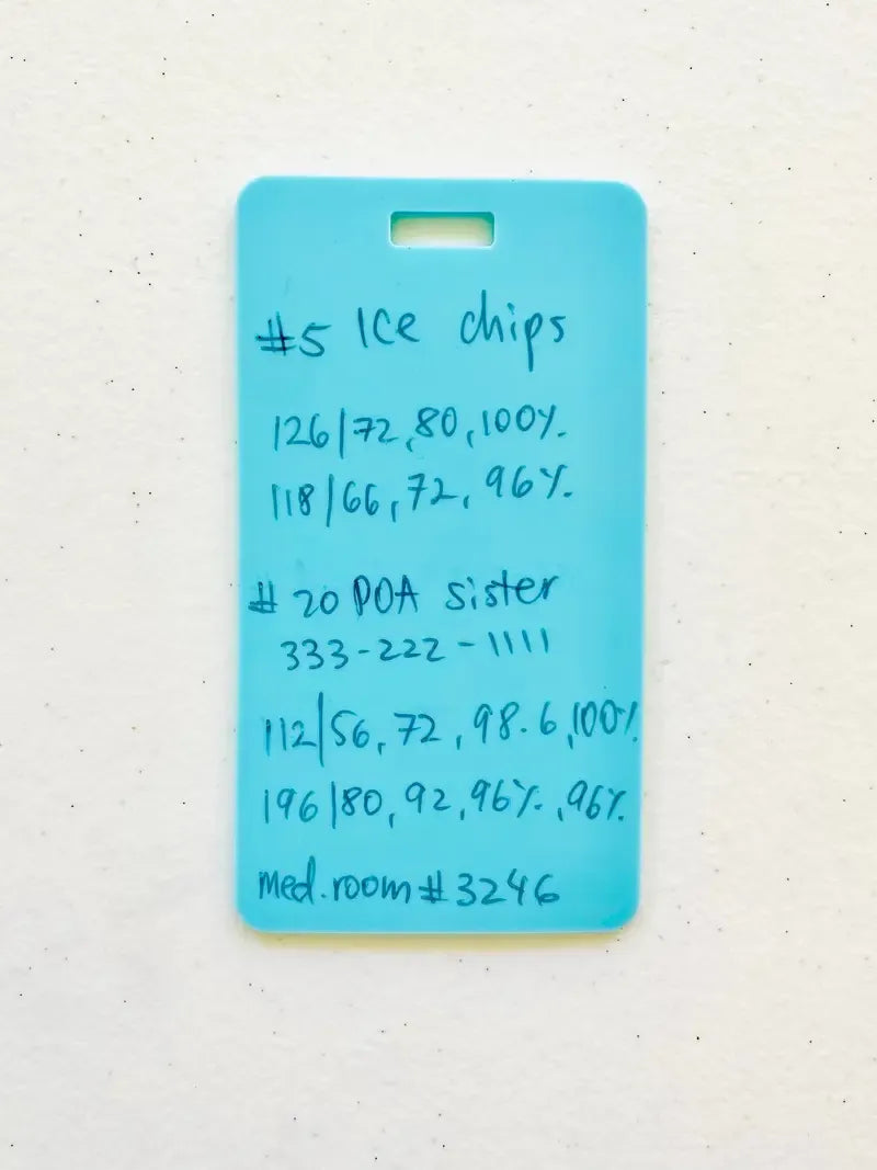 📢📢49% OFF !! ⏰🩺Erasable Badge Note | Dual-Side Writable, Fade-Proof & No Blur (🖊Write. Wipe. Repeat.) 🎁Free Badge Clip Included📋