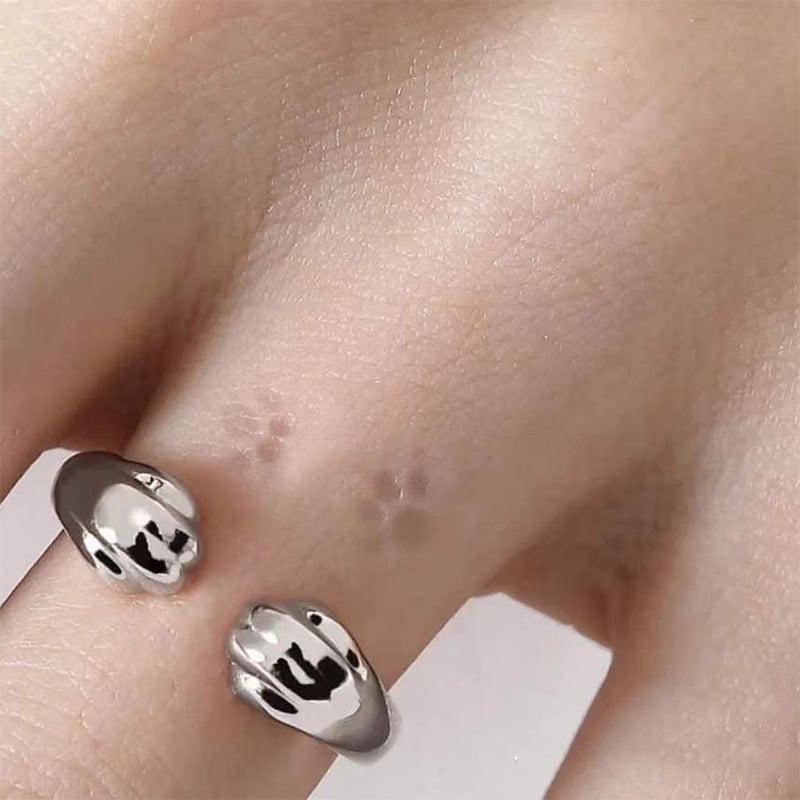🔥New Adjustable Opening Paw Print Ring💍
