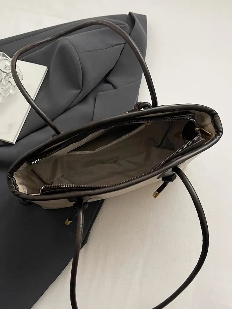 2026 Women's Elegant Solid Color Shoulder Bag