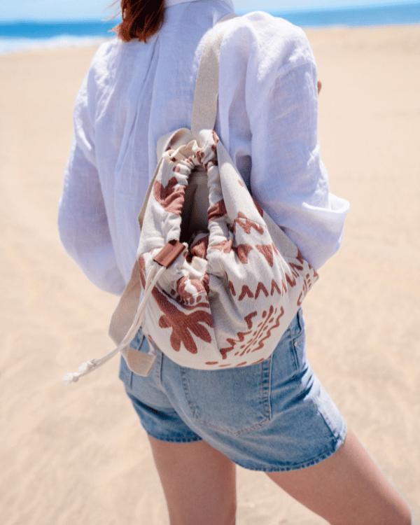 2-in-1 Towel Bag