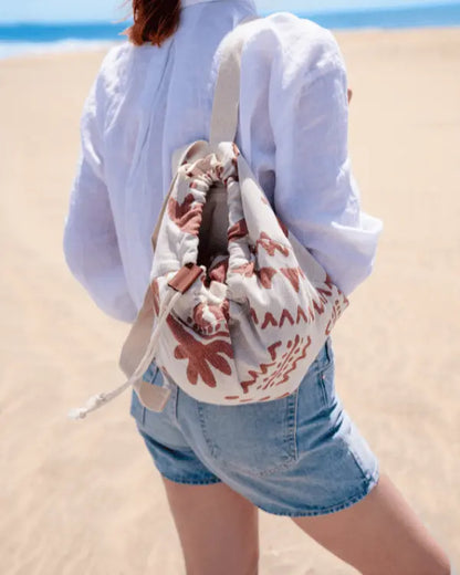 Last week's promotion:🔥70% off - 2 IN 1 Turtle Beach Towel Bag