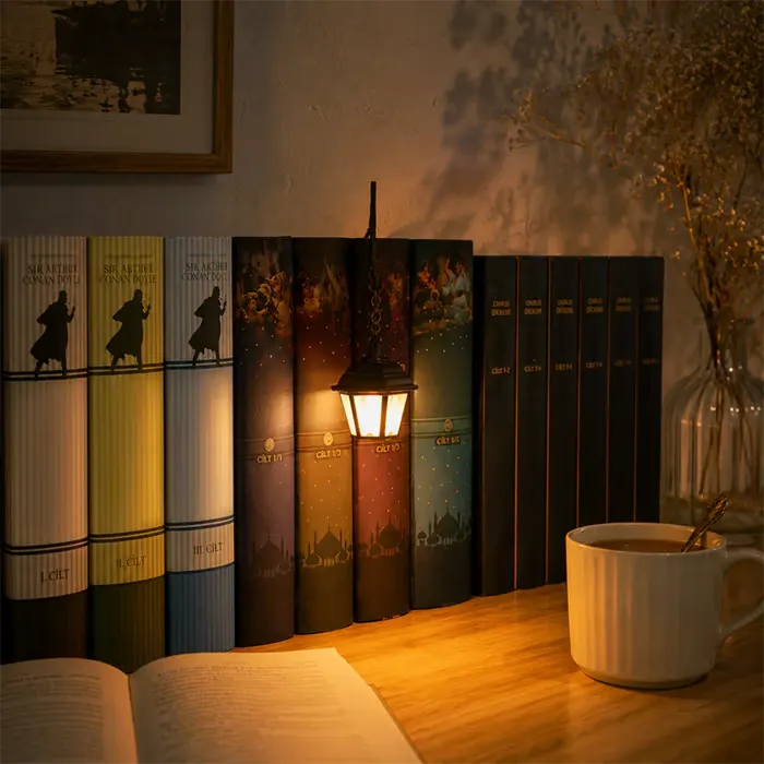 📚Library Lantern-Decorative Bookshelf Lighting