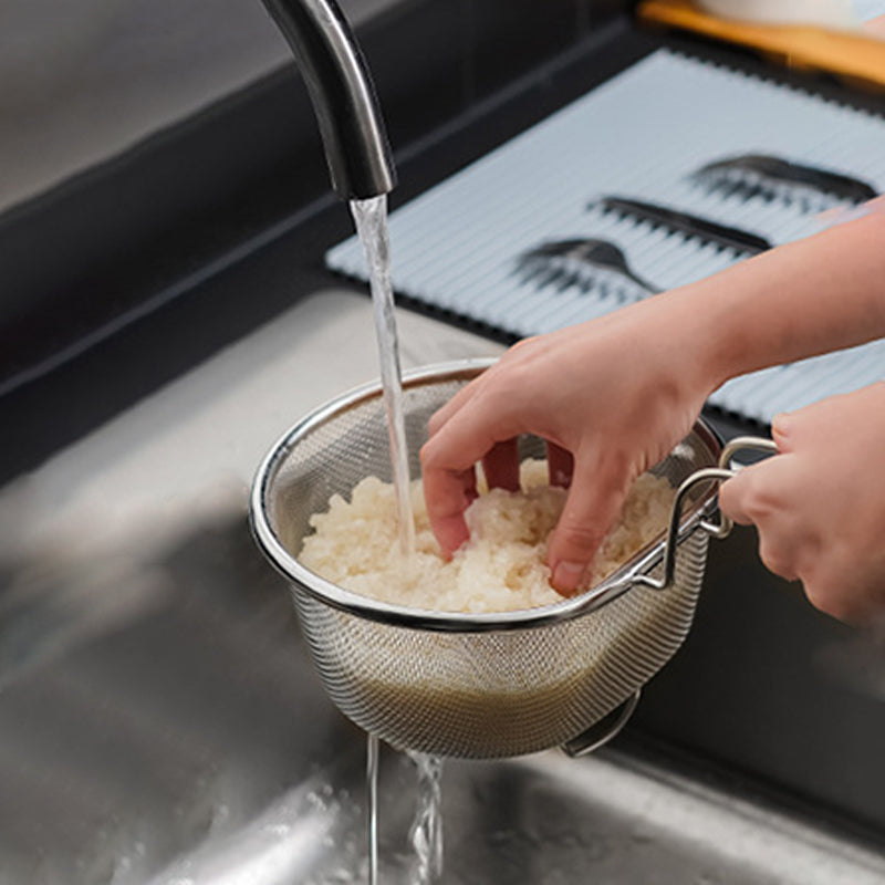 📢📢50% OFF !! ⏰Stainless Steel Sieve with Handle🥄🫕