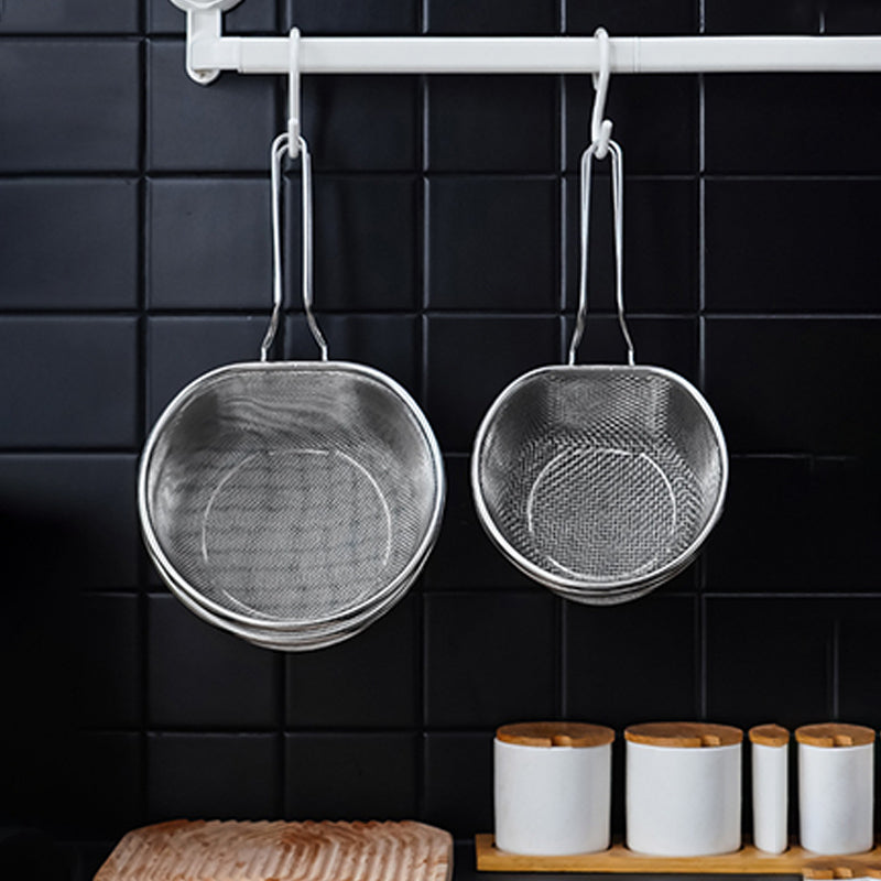 📢📢50% OFF !! ⏰Stainless Steel Sieve with Handle🥄🫕